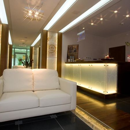 Hotel Perla Bieszczadow Geovita ชาร์ดนา ภายนอก รูปภาพ