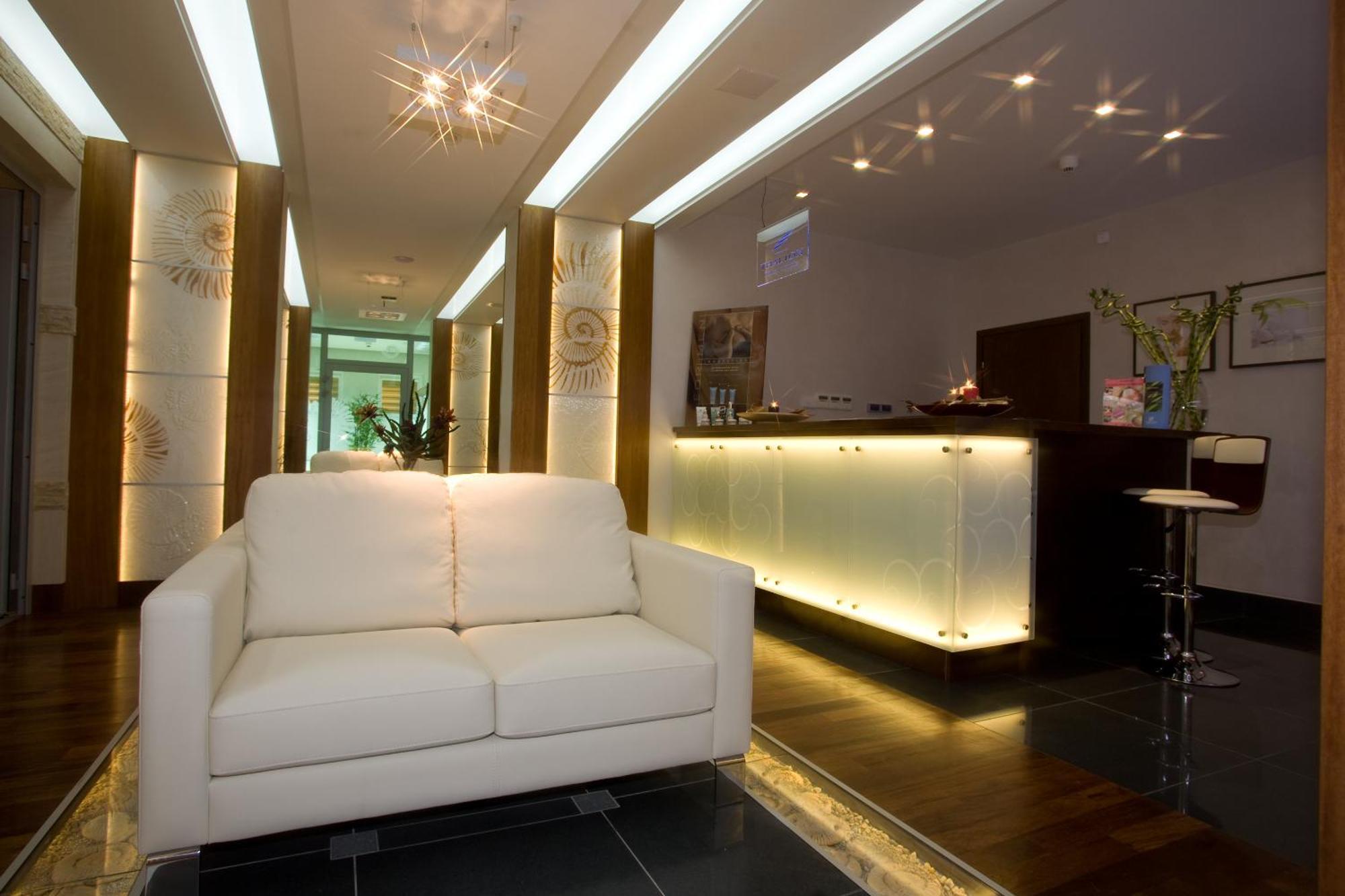 Hotel Perla Bieszczadow Geovita ชาร์ดนา ภายนอก รูปภาพ